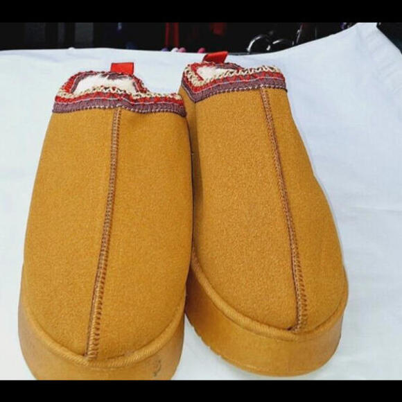 Soft Chunky Fur Bootie Slip on Slipper Shoe Uggiez Style Footwear Size 8.5 - Picture 10 of 13